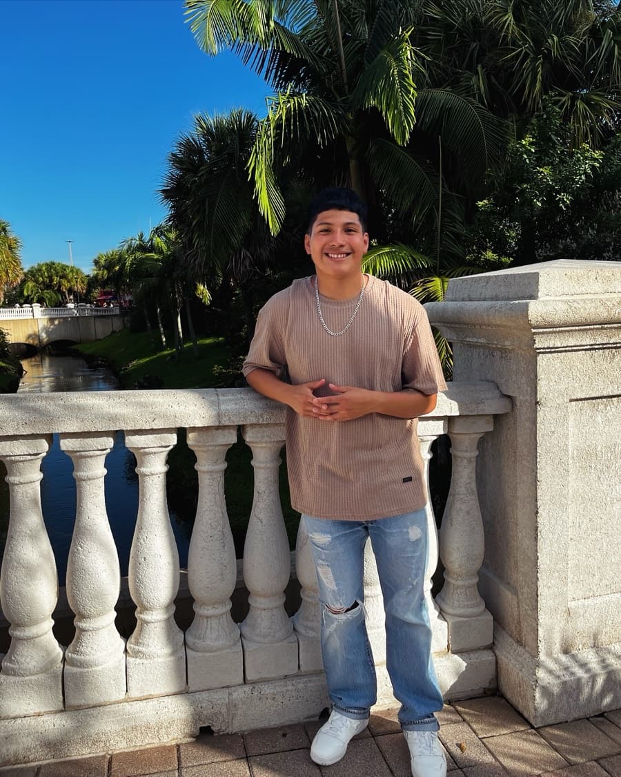 Brayan — barber at Clean Culture Barbershop #2 Pasco